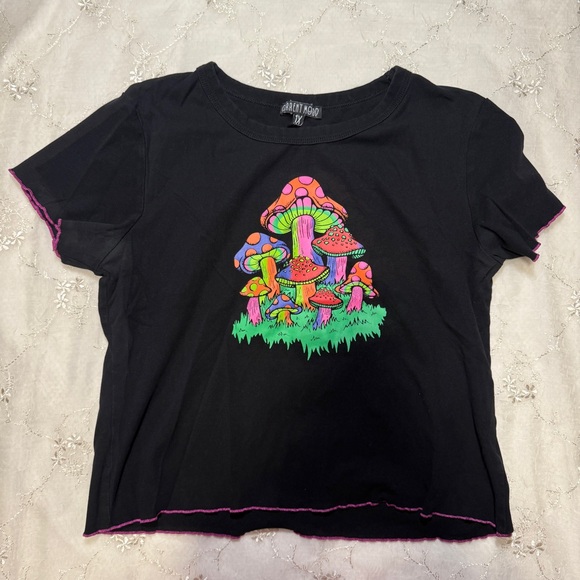 Current Mood Tops - Current Mood neon mushroom crop tee — tagged 1X (fits L/XL best)